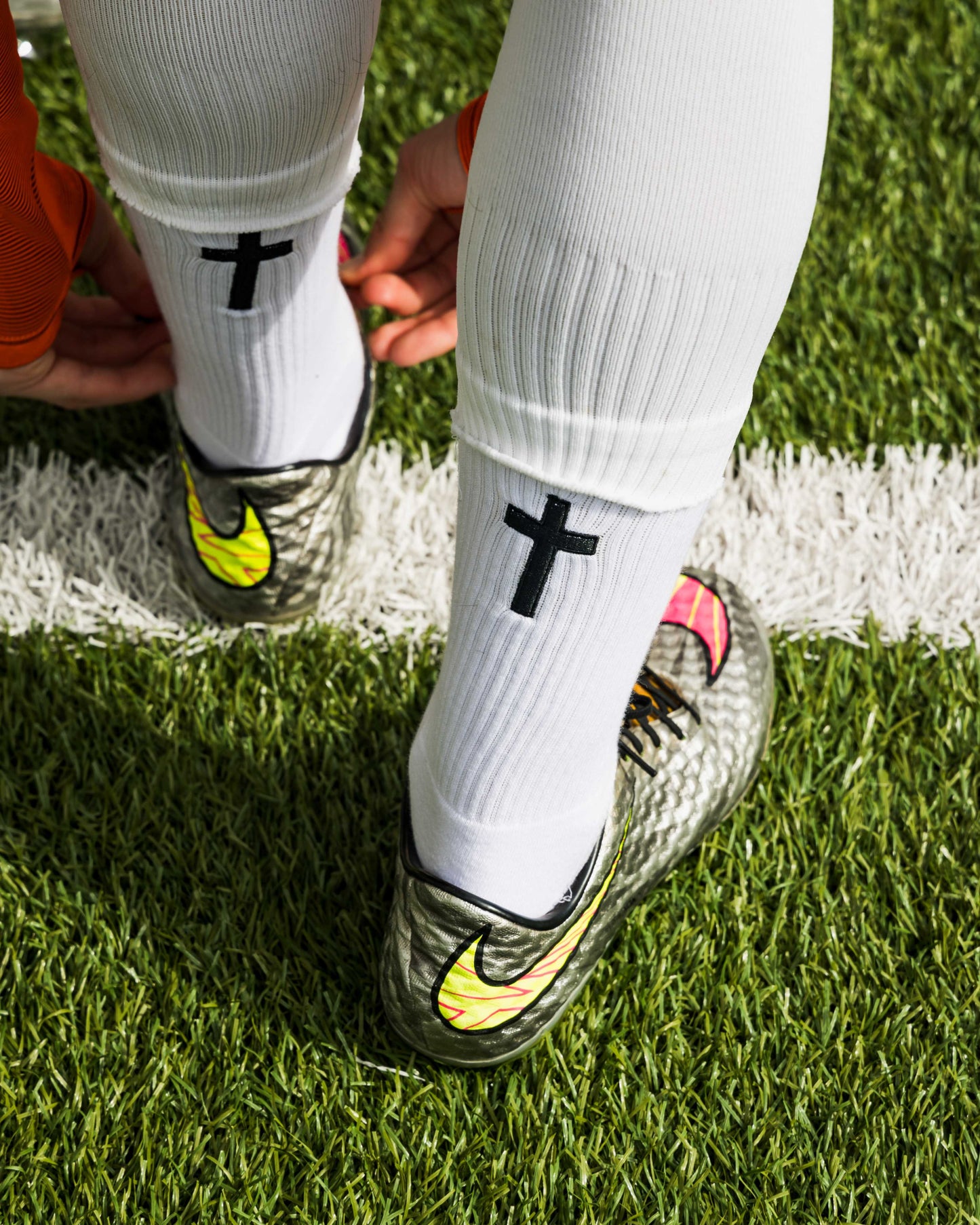 CB Cross Grip Socks